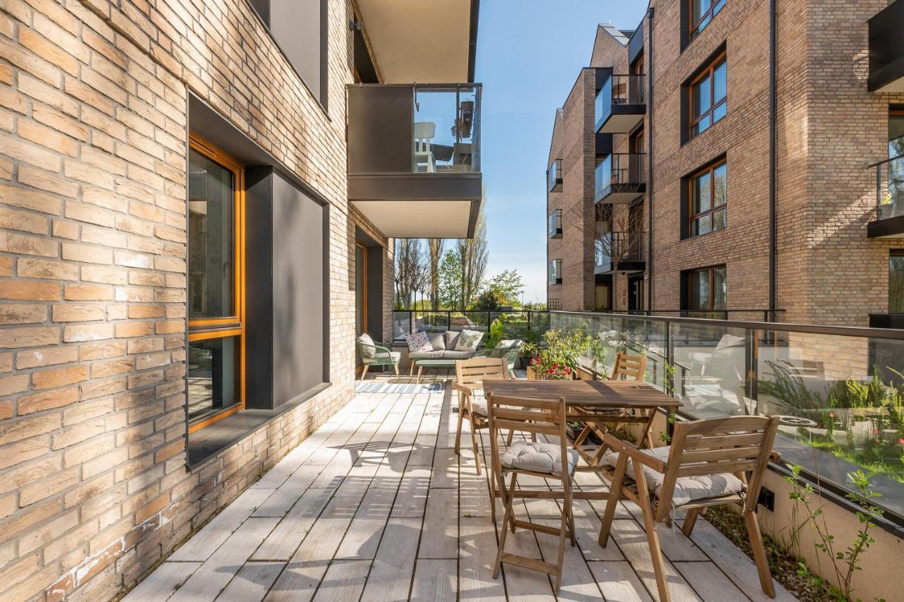 Garden Apartment Sadowa กดัญสก์ ภายนอก รูปภาพ